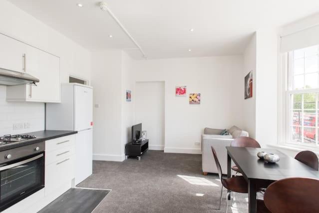 Kennington Apartment A/Apartment Λονδίνο Εξωτερικό φωτογραφία